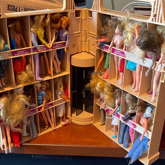 Kenner Glamour Gals Showplace Case Vintage lot mini dolls - Picture 6 of 16